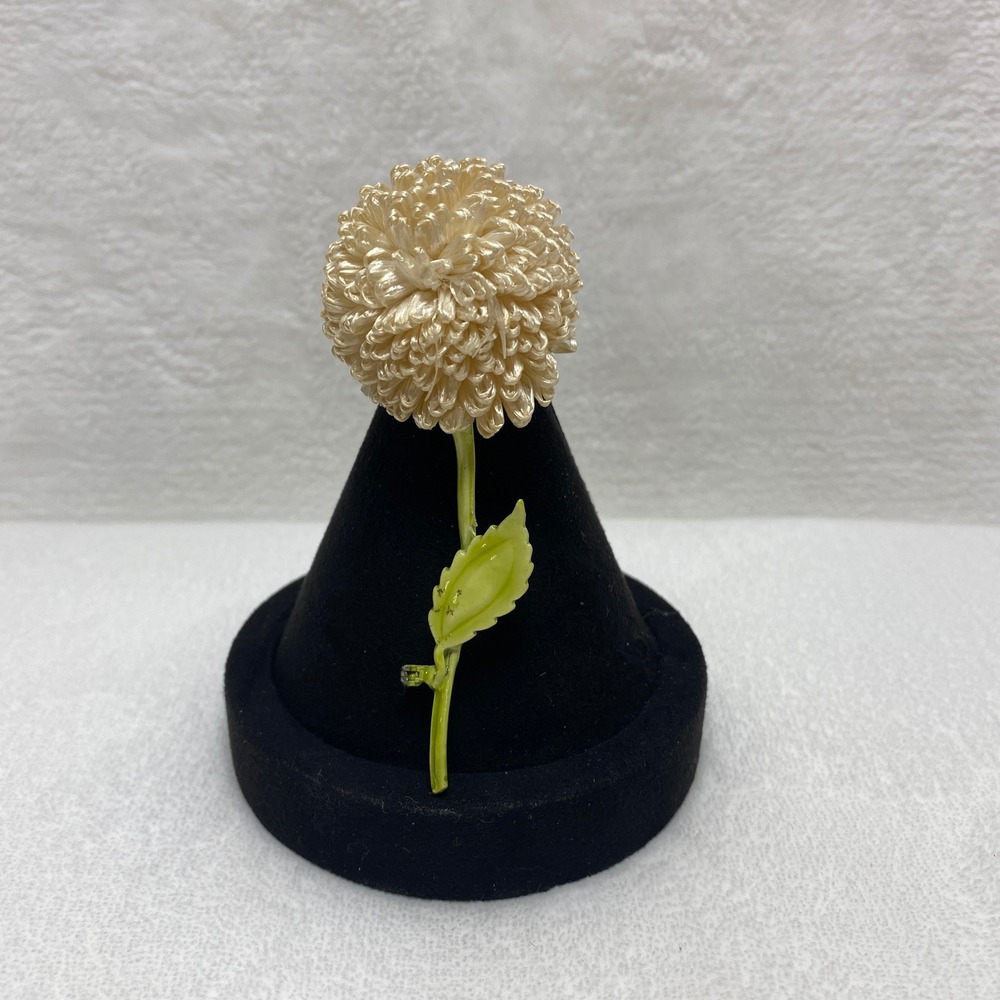 Vintage Chrysanthemum Flower Brooch Pin Enamel Green‎ Leaf Stem